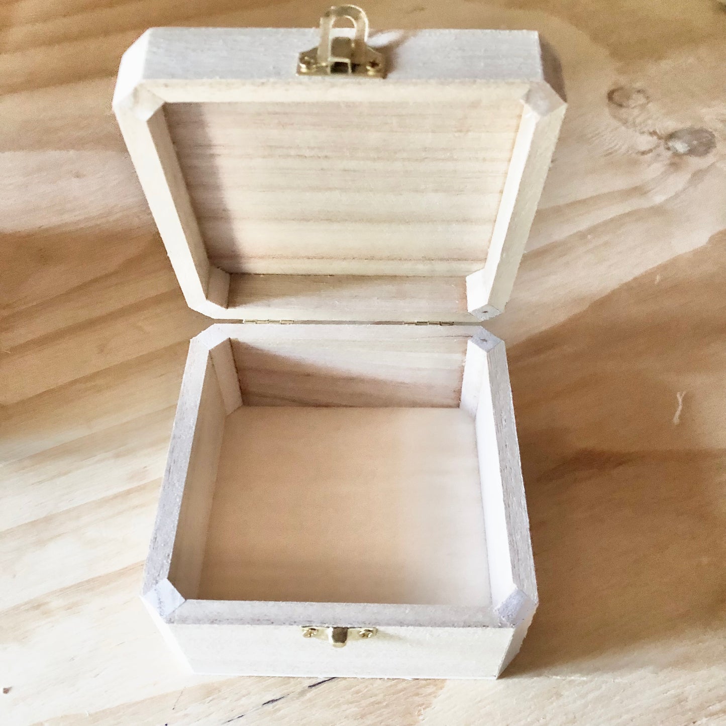 Aankondiging | romper met data