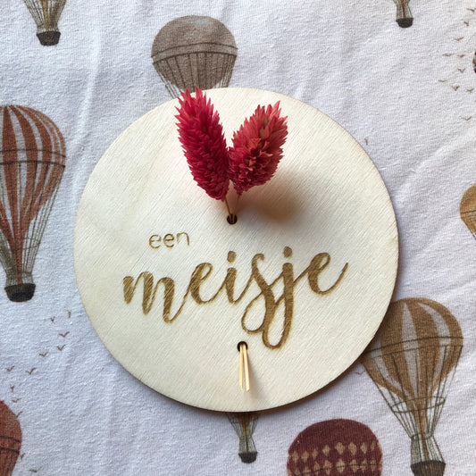 Aankondiging | een meisje